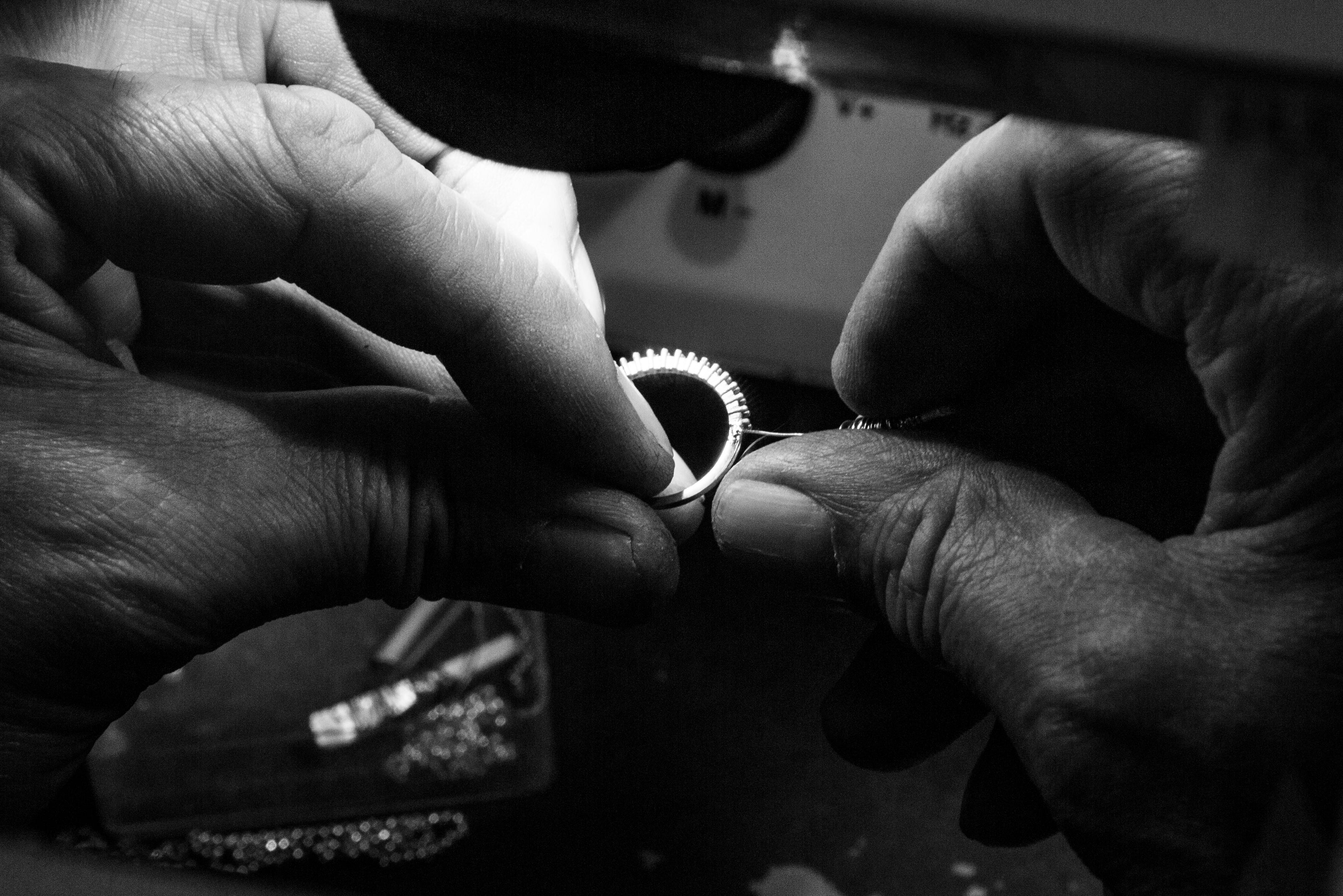 Diamantring handgefertigt in Deutschland